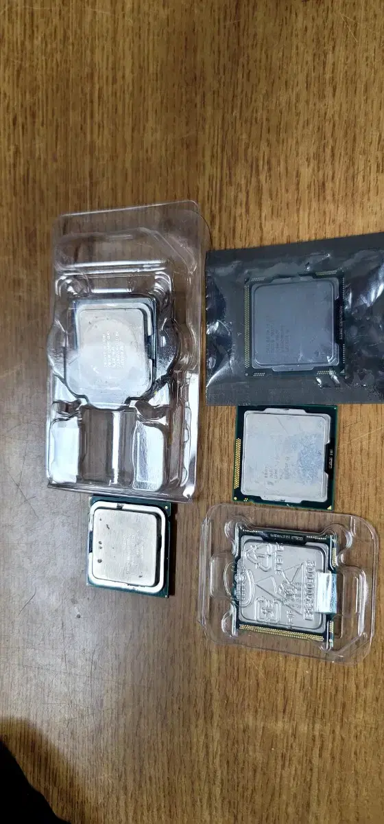 cpu  i5 2500 .750.인텔코어2.펜티엄5개 일괄 다드립니다